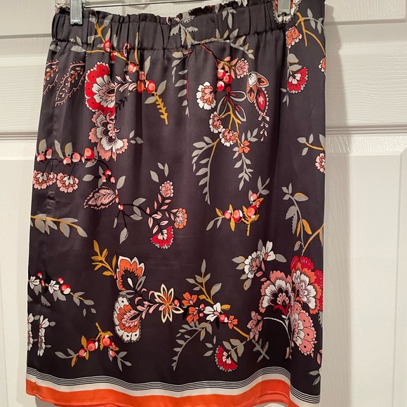 Floral Print Women's Skirt - Picture 1 of 2